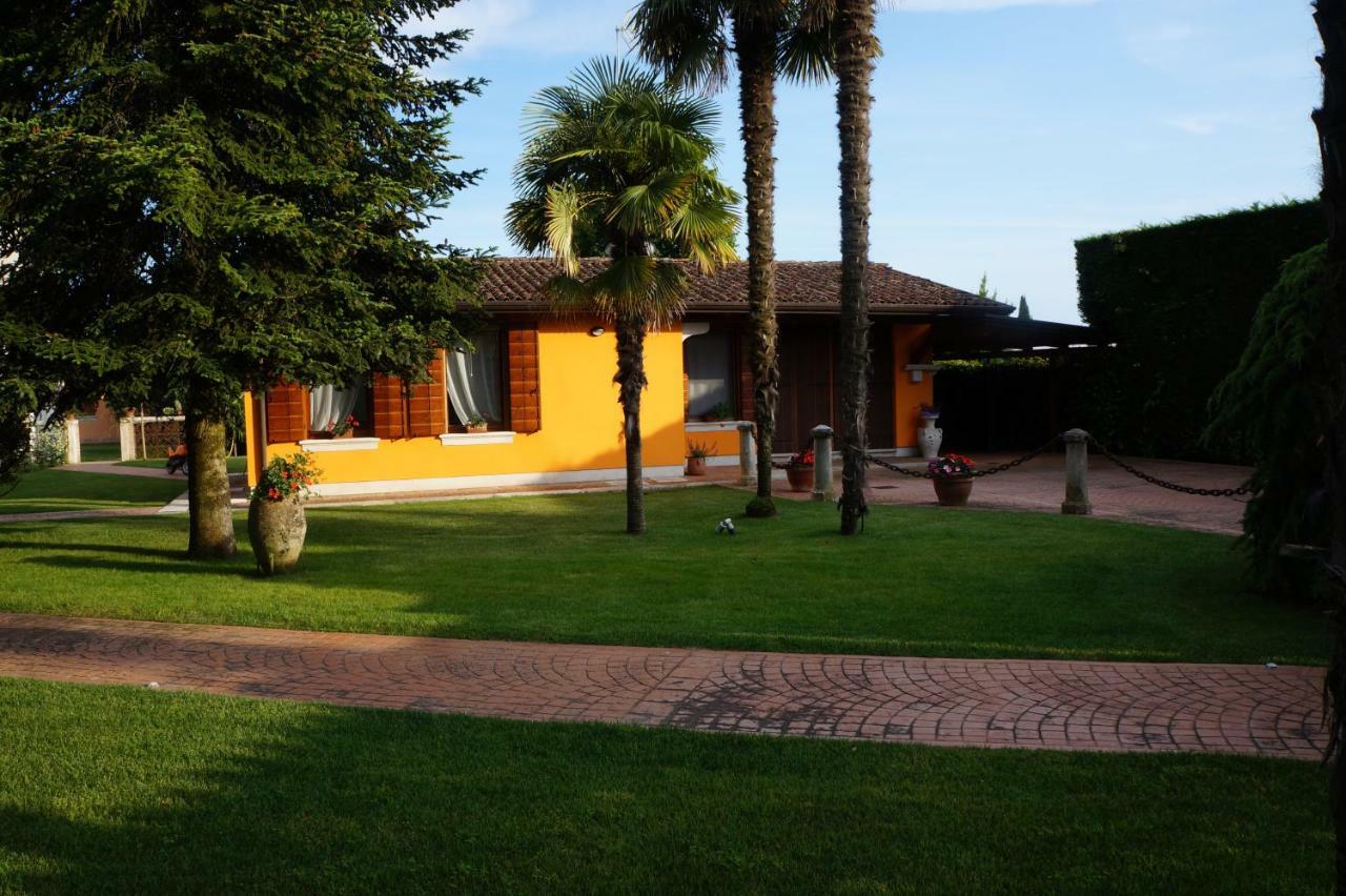 La Brigata Apartments Suite Room Cavallino-Treporti Bagian luar foto